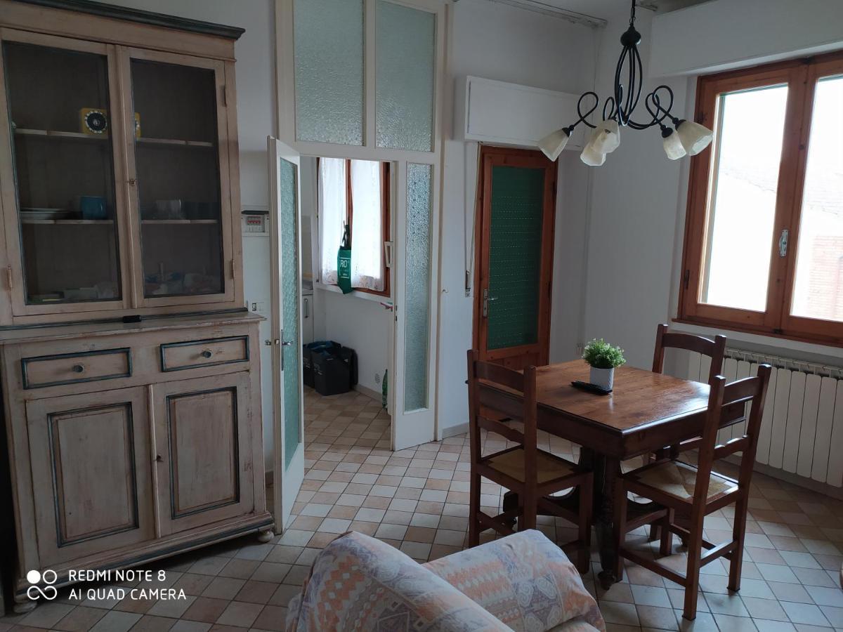 Appartamento I Dindi Скарперия Екстериор снимка